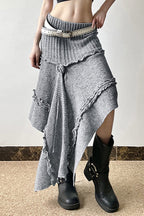 Asymmetrischer Rock mit hoher Taille und Strickstruktur