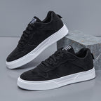 Herren Sneaker mit niedrigem Schaft – Bequem und haltbar mit weißer PVC-Sohle