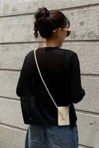 Strickjacke mit V-Ausschnitt und Strickstruktur in Lila
