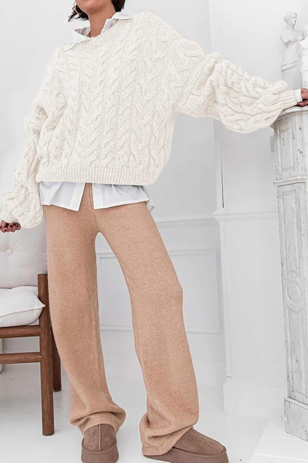 Pullover mit Strickstruktur in Weiß mit Rundhalsausschnitt