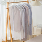 ClearGuard Kleidersäcke Set – Funktional und Schützend