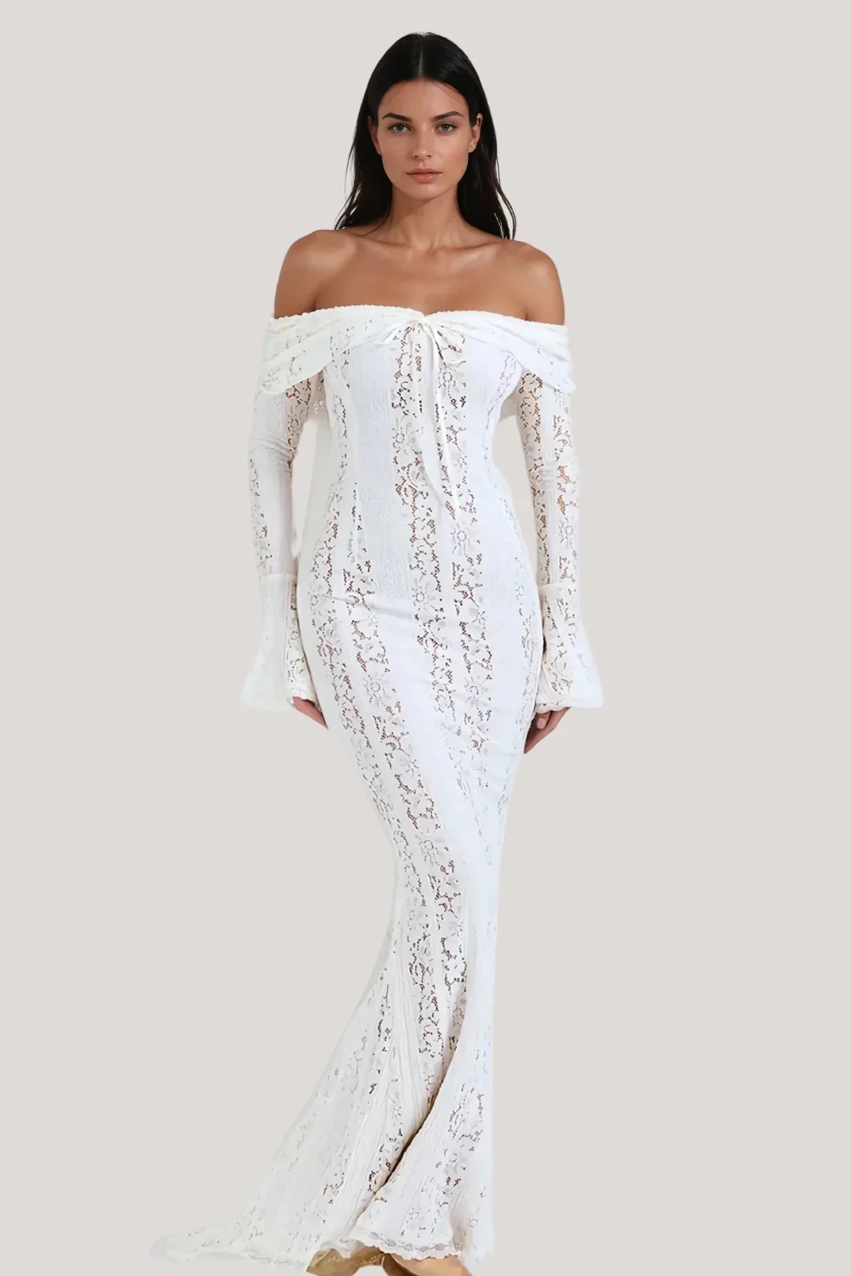Lola – Spitzen-Maxikleid