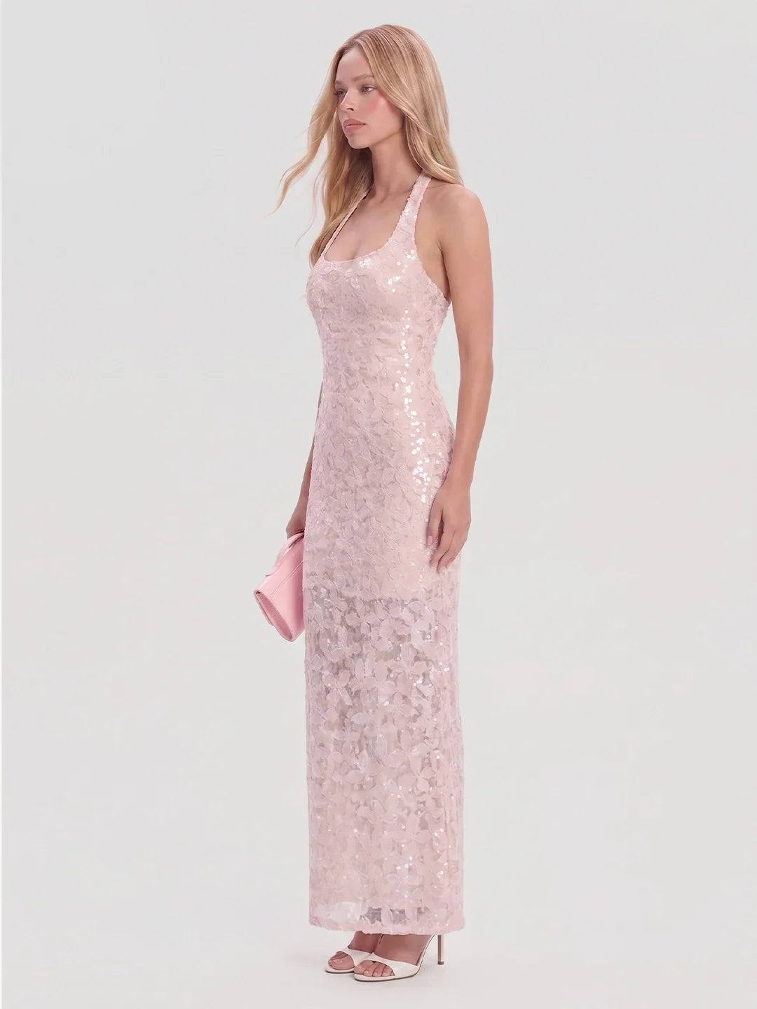 Figurbetontes Maxikleid mit Neckholder und offenem Rücken