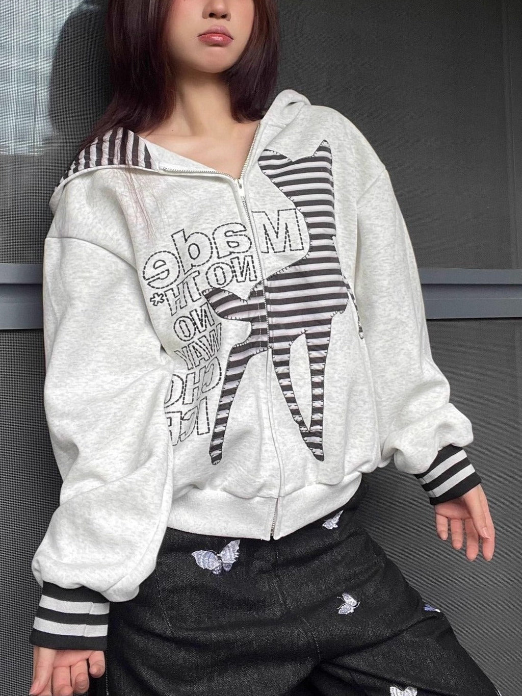 Hoodie mit Patchwork in Grau mit Mit Kapuze