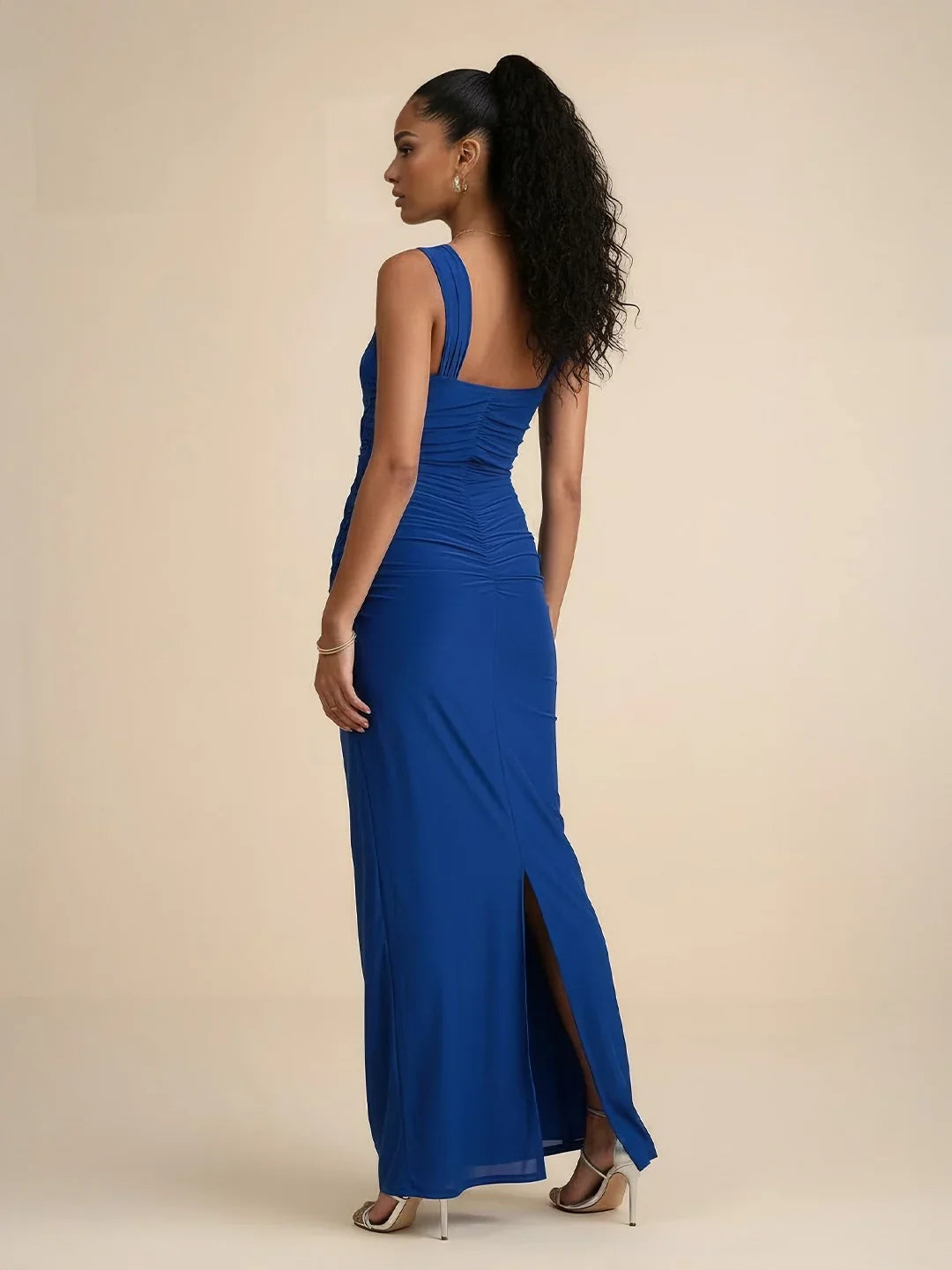 Schulterfreies Maxikleid mit eckigem Ausschnitt und Mesh-Akzenten