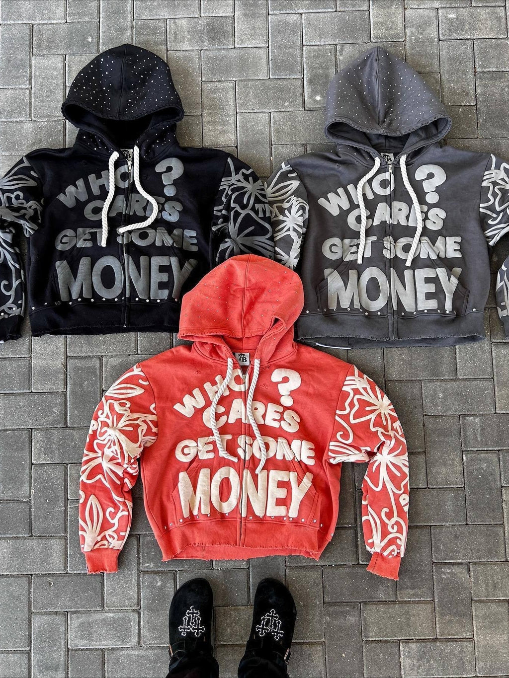 Hoodie mit Grafikdruck in Schwarz mit Mit Kapuze