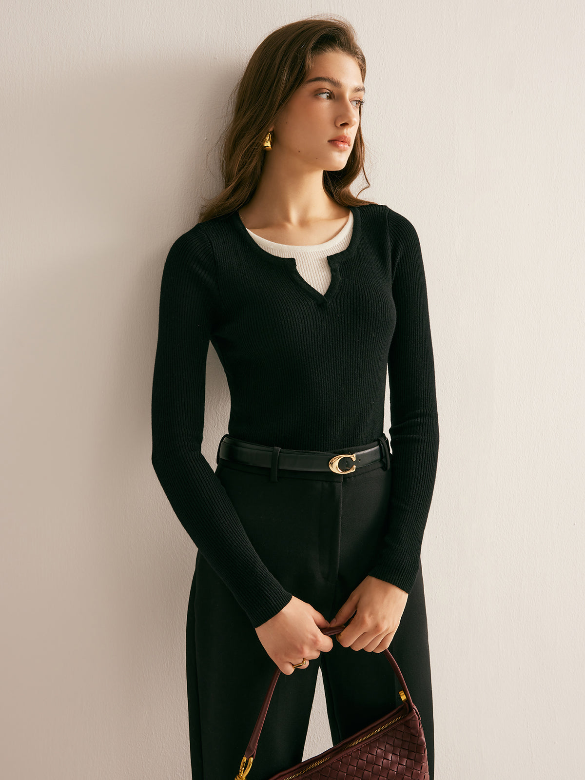 Top mit Strickstruktur in Schwarz
