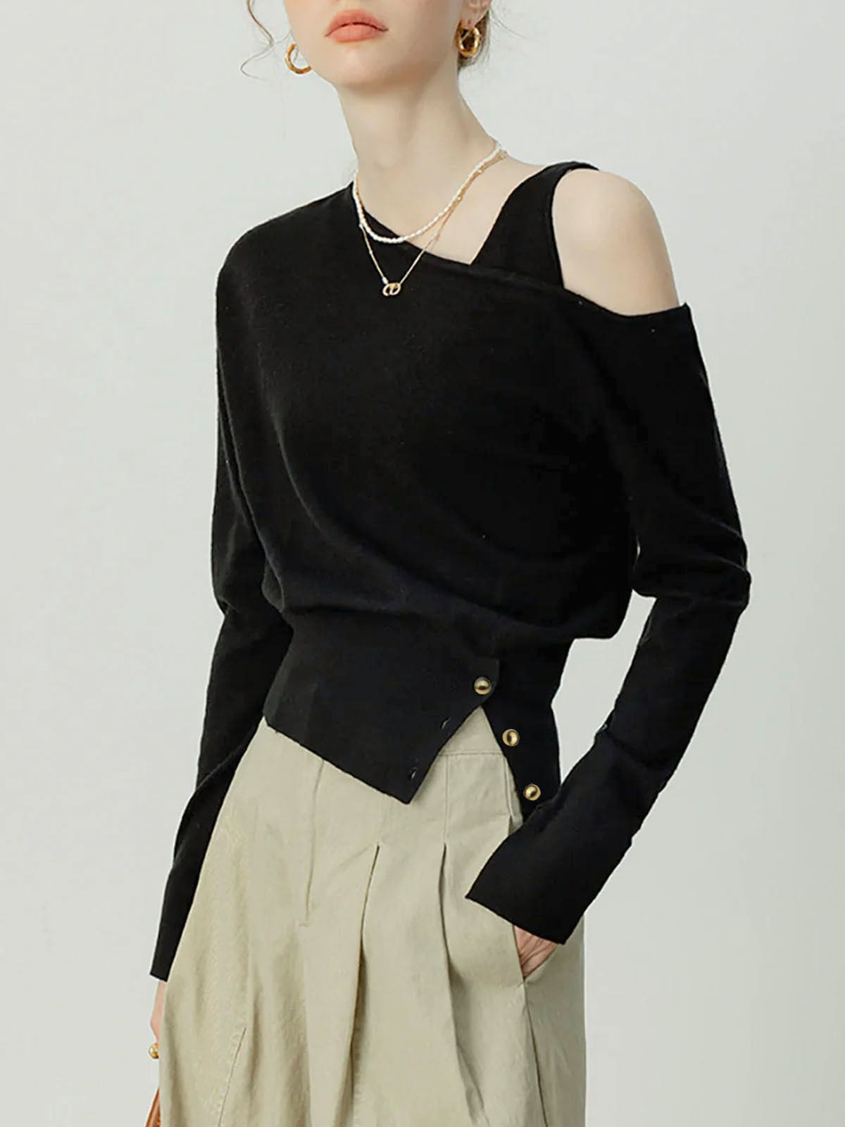 Asymmetrischer Pullover