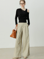 Asymmetrischer Pullover