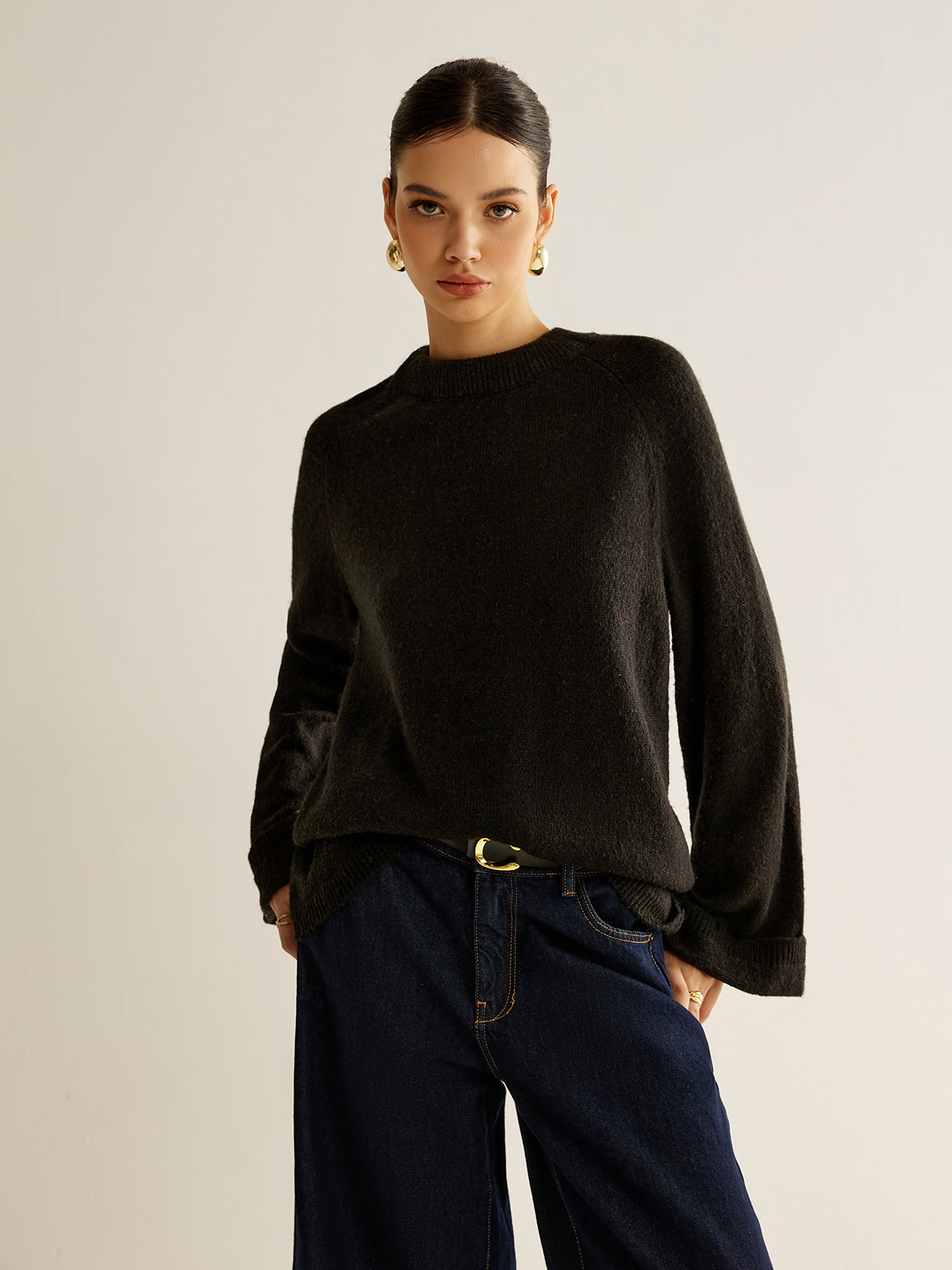 Locker geschnittener Pullover mit Bindedetail
