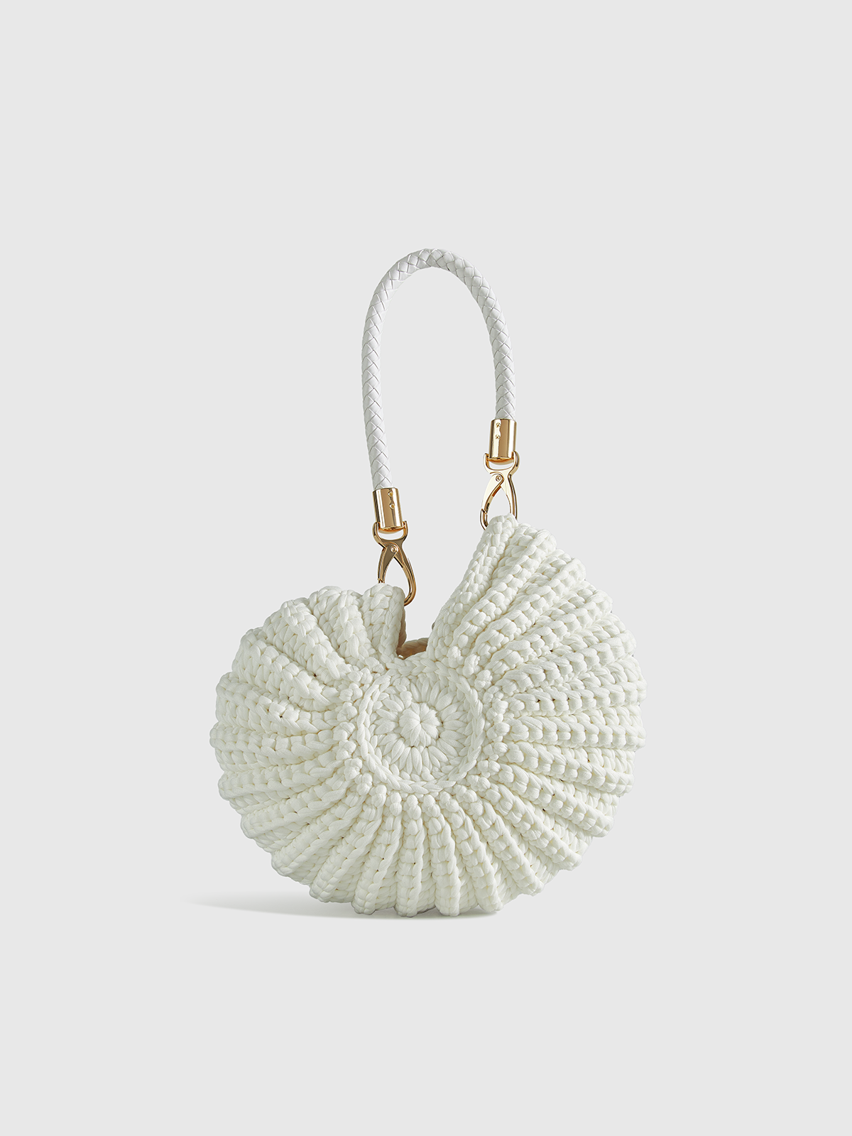 Handtasche in Häkeloptik in Muschelform