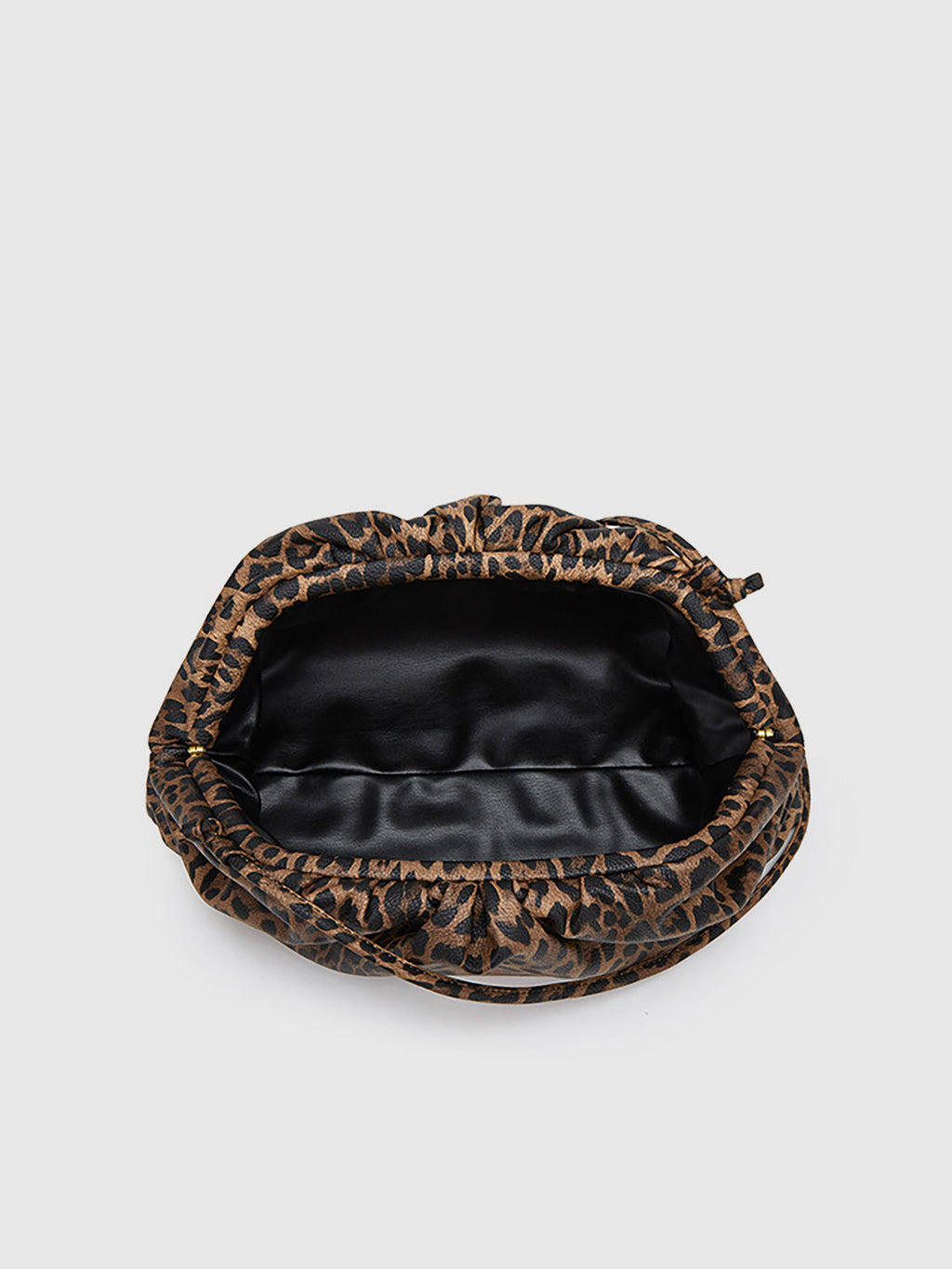 Tasche im Leoparden-Print mit Raffung