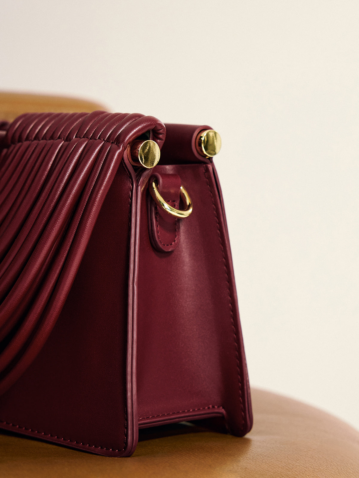 Tasche in Lederoptik im Streifen-Design