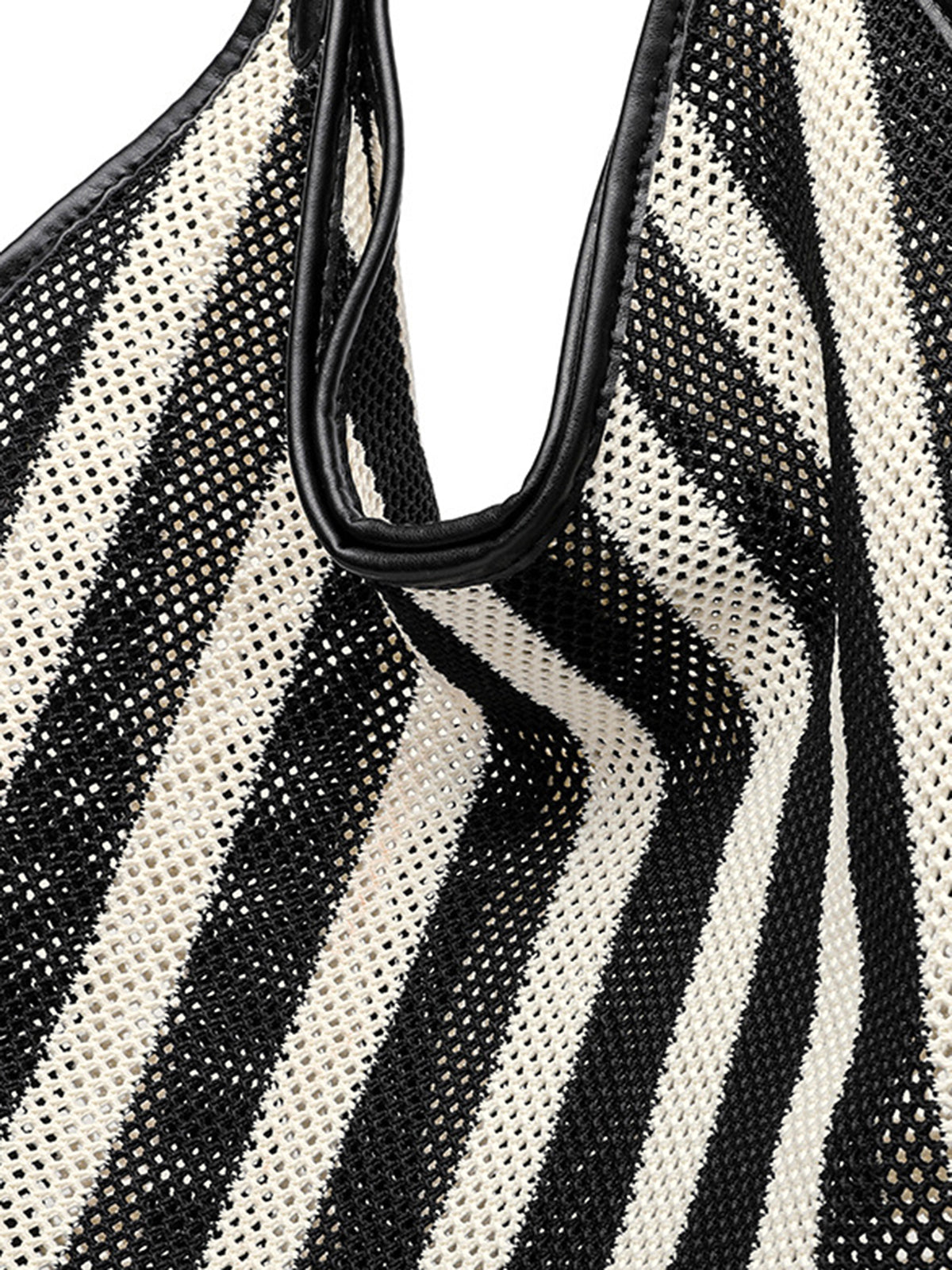 Hobo-Bag aus Netzgewebe im Streifen-Design