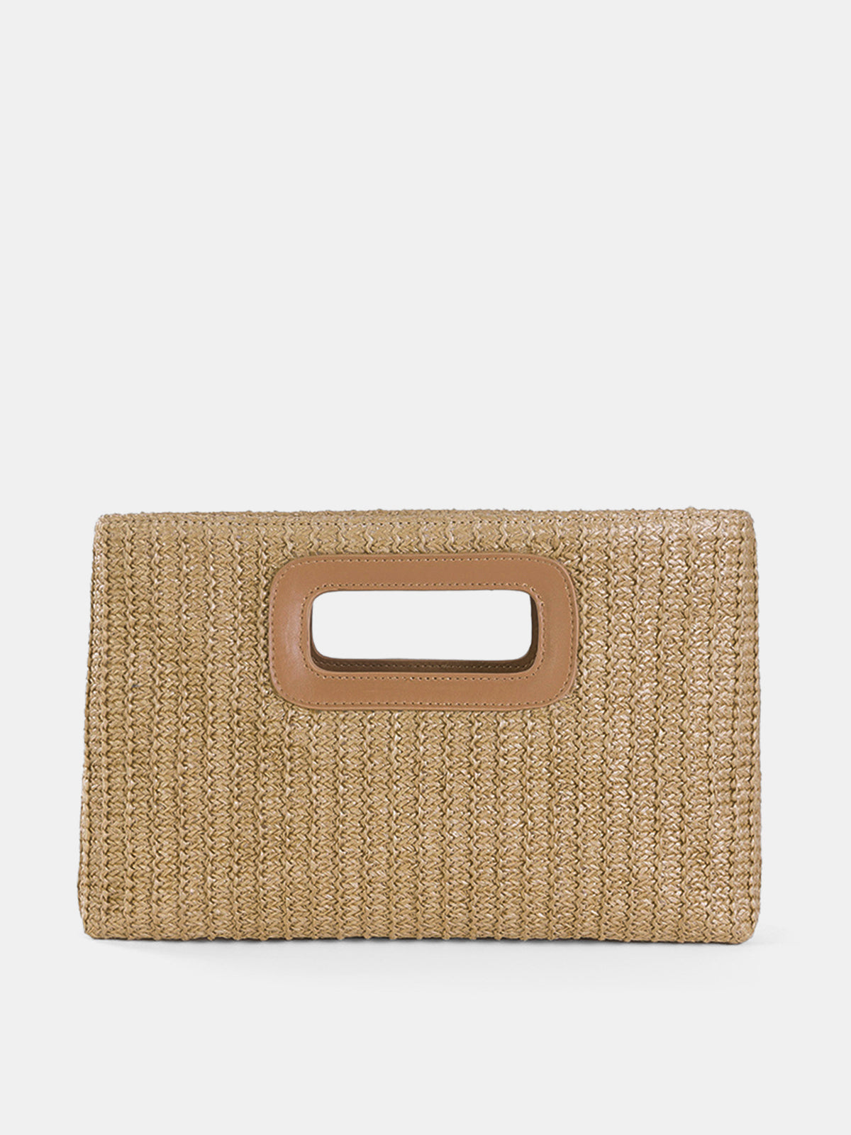 Clutch aus geflochtenem Stroh mit Cut-out-Detail