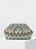 Abend-Clutch mit Zickzack-Muster und Raffung
