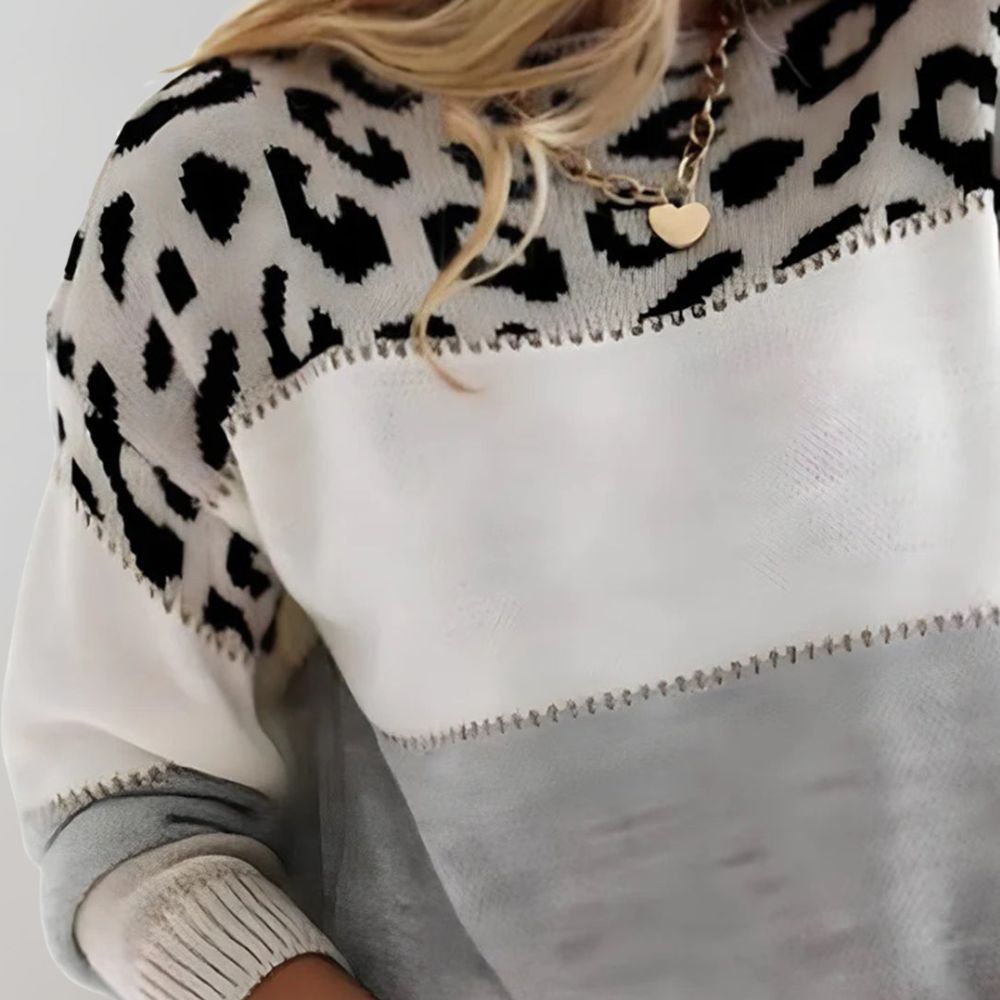 Bequemer Pullover im Leo-Design