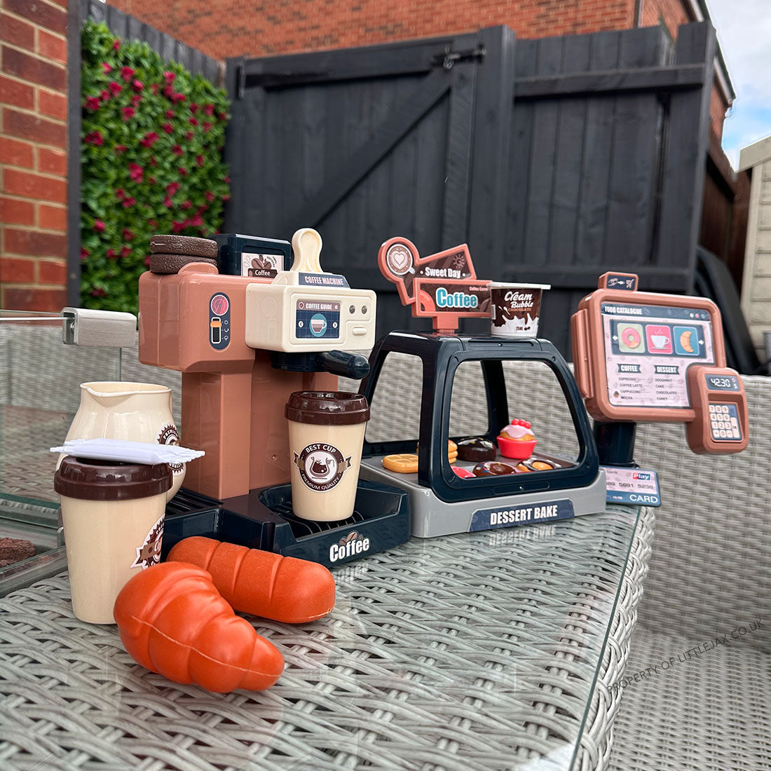 Barista Kinder Spielset – Magisches Kaffeehaus mit Wasservergnügen