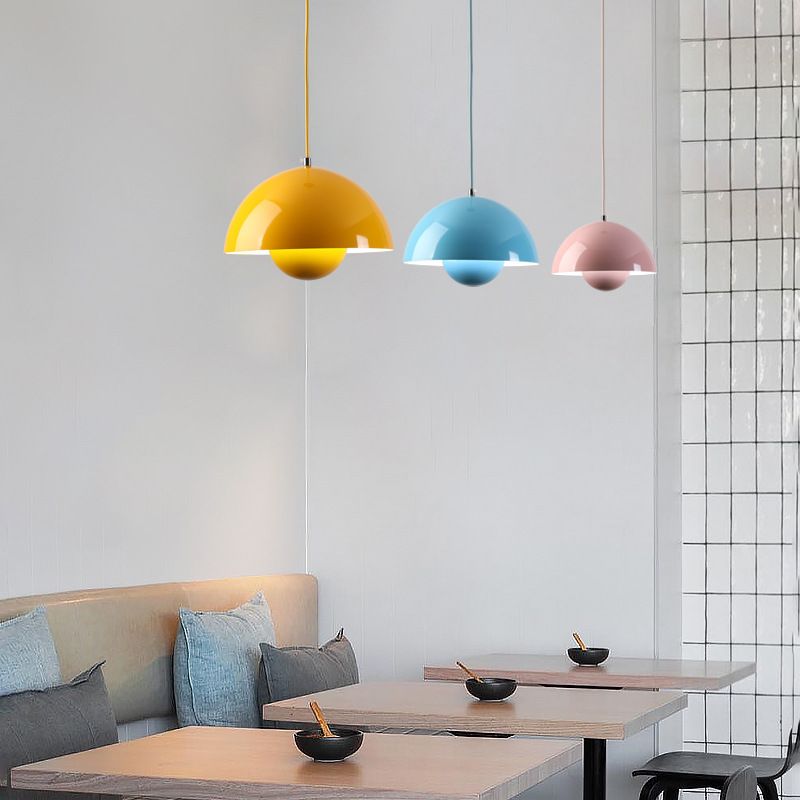 Nordic Bloom Hängeleuchte – Farbenfrohes Design sowie Warme Atmosphäre