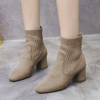 Stiefel in Wildlederoptik