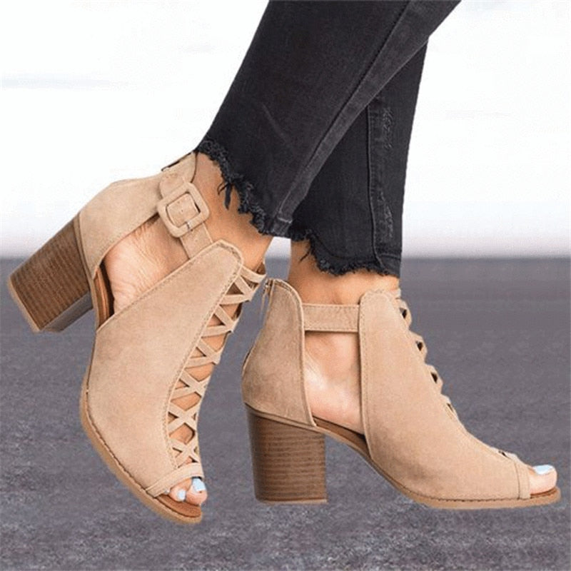 Sandalen mit hohem Absatz