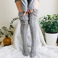 Modisch Over-the-Knee Socken - Bequeme Socken für den Winter
