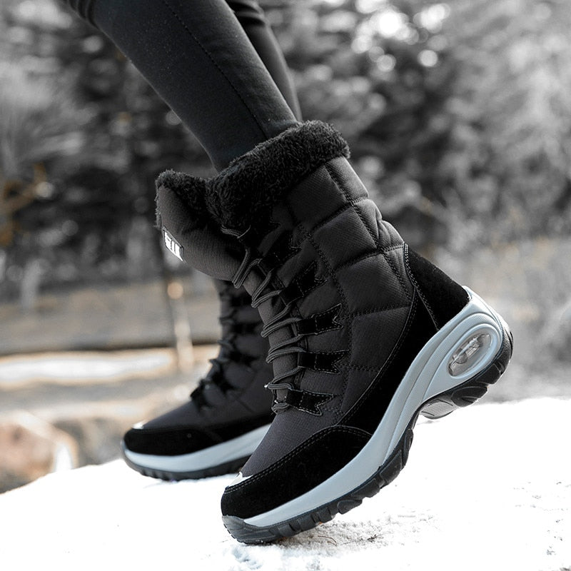 Wadenhohe Stiefel gefüttert