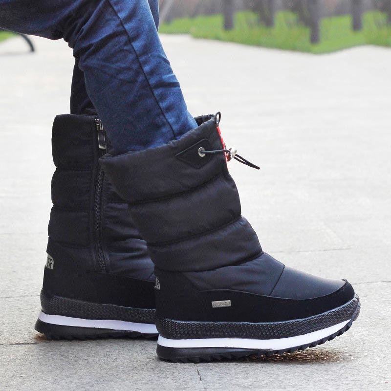 Wadenhohe Stiefel gefüttert – Schwarz