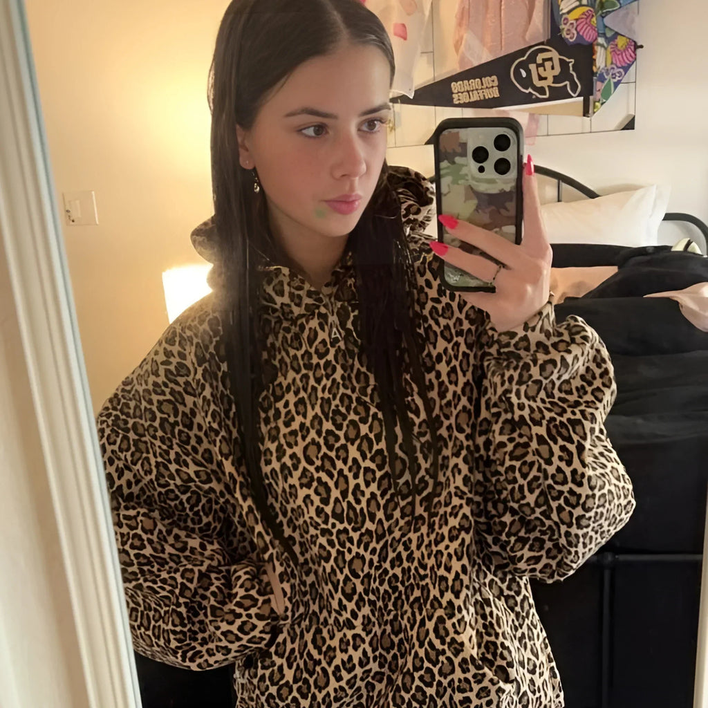 Wild Spirit Hoodie – Mutiger Stil für Abenteurer