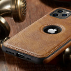 Luxuriöse Leder iPhone Hülle: Geschäftlich & Schützend