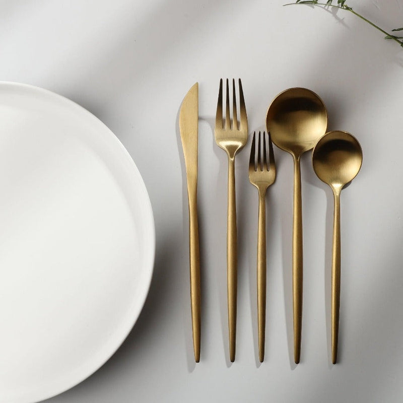 Aurora Besteckset – Minimalistisch, Zeitgemäß und Zeitlos