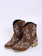 Schnürstiefel mit Stickerei und Blockabsatz