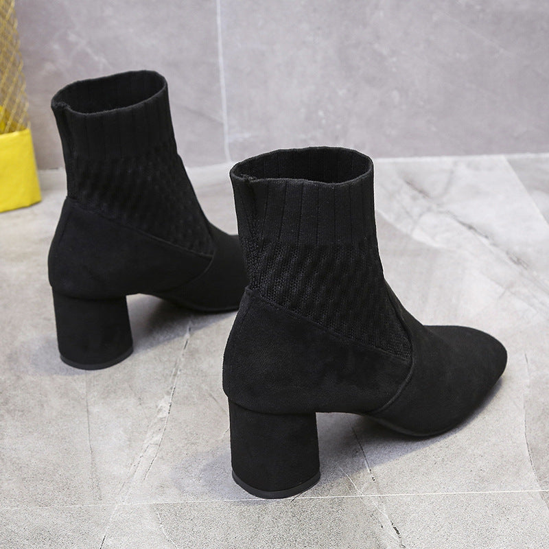 Stiefel in Wildlederoptik