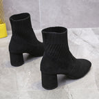 Stiefel in Wildlederoptik