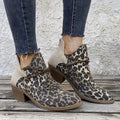 Stiefel im Leoparden-Print mit spitzer Zehenpartie