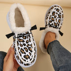 Schuhe im Leoparden-Print gefüttert mit flachem Absatz