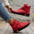 Schuhe aus Samt gefüttert