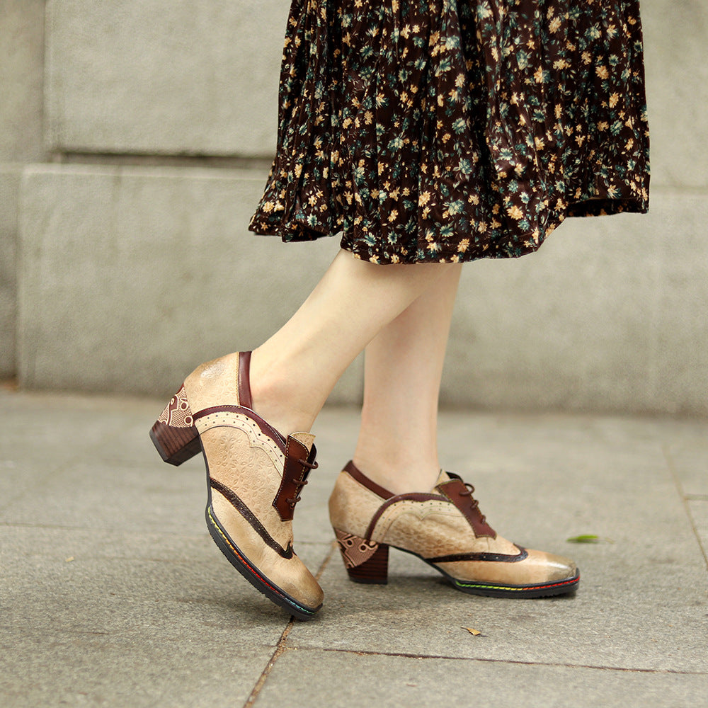 Stiefel im Vintage-Look mit Blockabsatz