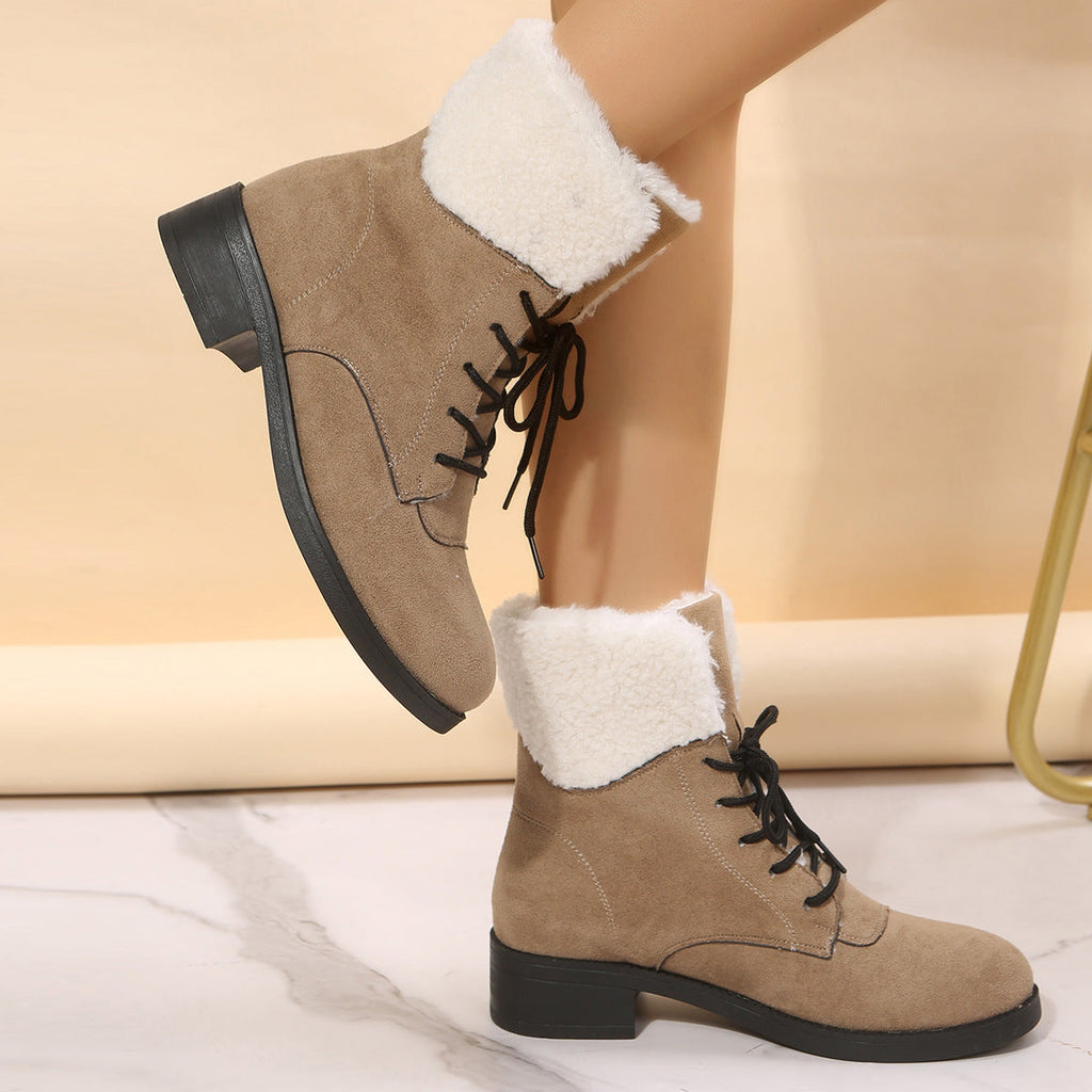 Schnürstiefel gefüttert