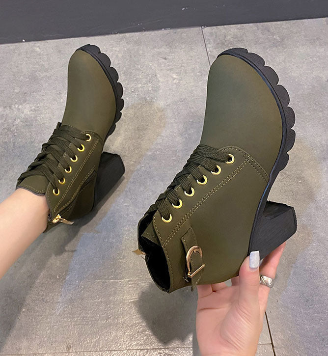 Stiefeletten mit Schnürung, Schnalle und Blockabsatz