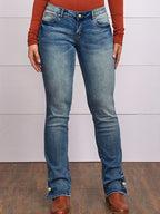 Bootcut-Jeans mit aufgesetzten Taschen