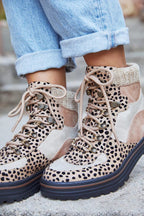 Stiefeletten im Leoparden-Print