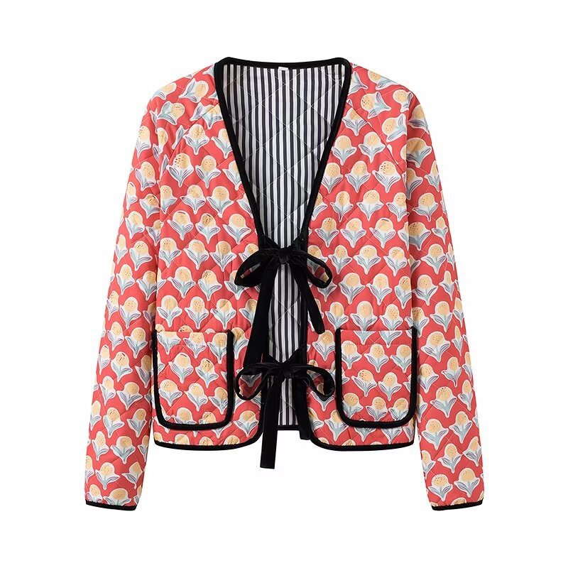 Jacke in leichter Ausführung mit Blumenmuster und Schleifendetails