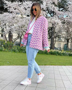 Steppjacke mit Blumenmuster, geometrischem Muster und Taschen