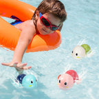 Schwimmfreund Schildkröte: Das perfekte Spielkamerad für das Bad