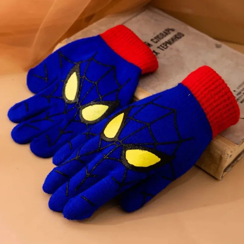 Spider-Man Handschuhe - Ideal für den kleinen Superhelden in Aktion