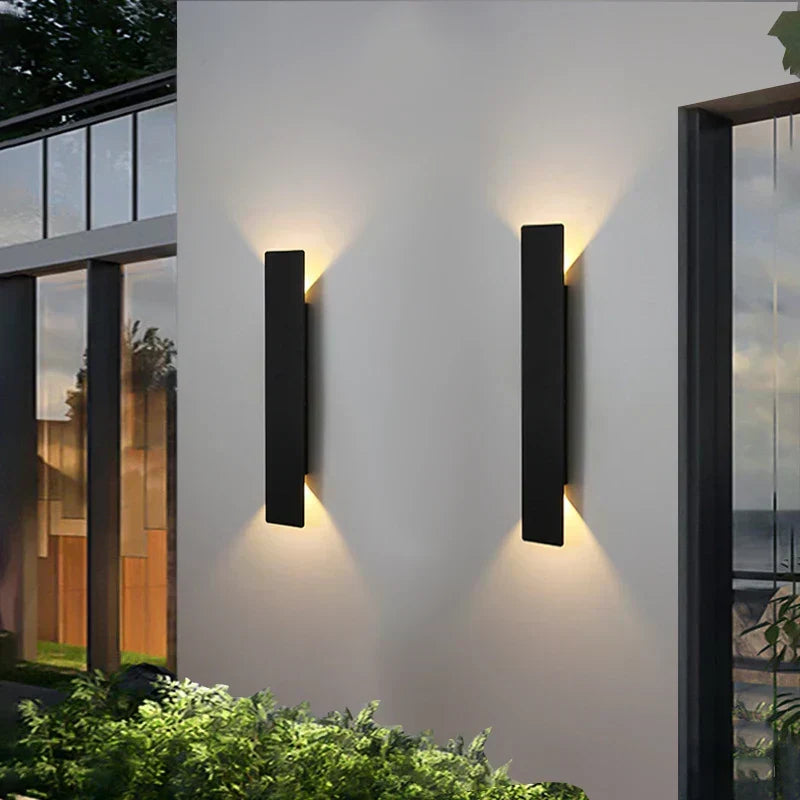 AquaLine LED Außenwandlampe – Schlichtes Design inklusive Wetterfestem Gehäuse