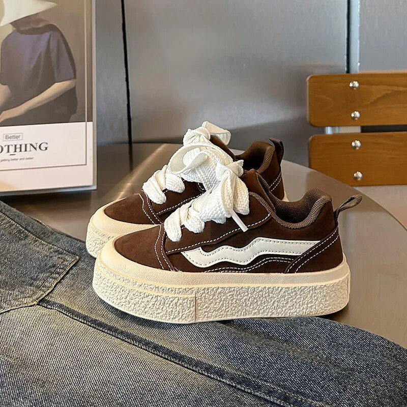 Verspielte Kindersneakers – Komfort sowie Stil bei jedem Schritt