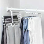 SpaceSaver Kleiderorganizer – Platzsparende Kleidungslösung