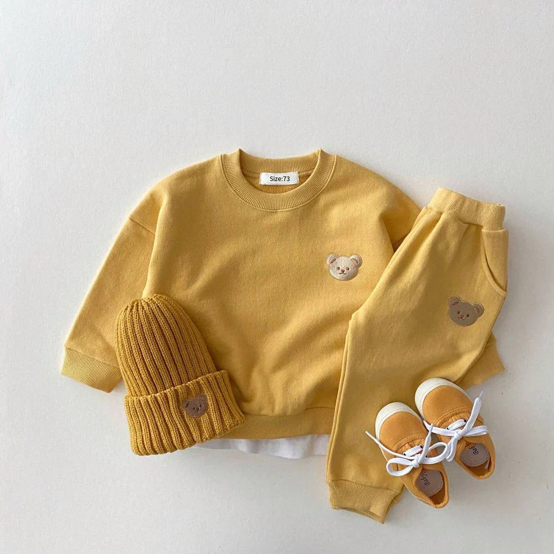 Niedliches Kinderoutfit – Bequem sowie verspielt